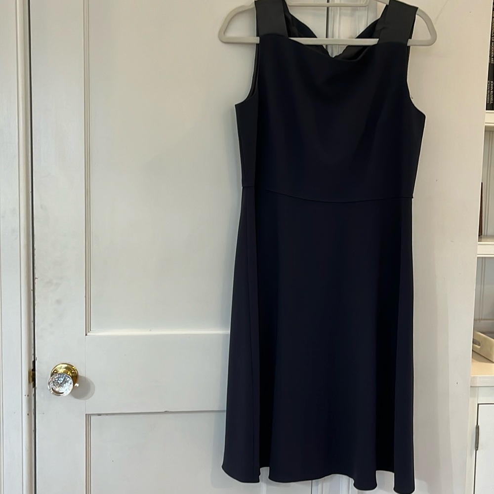 Like new- Ellie Tahari navy shift dress with black detail on shoulders